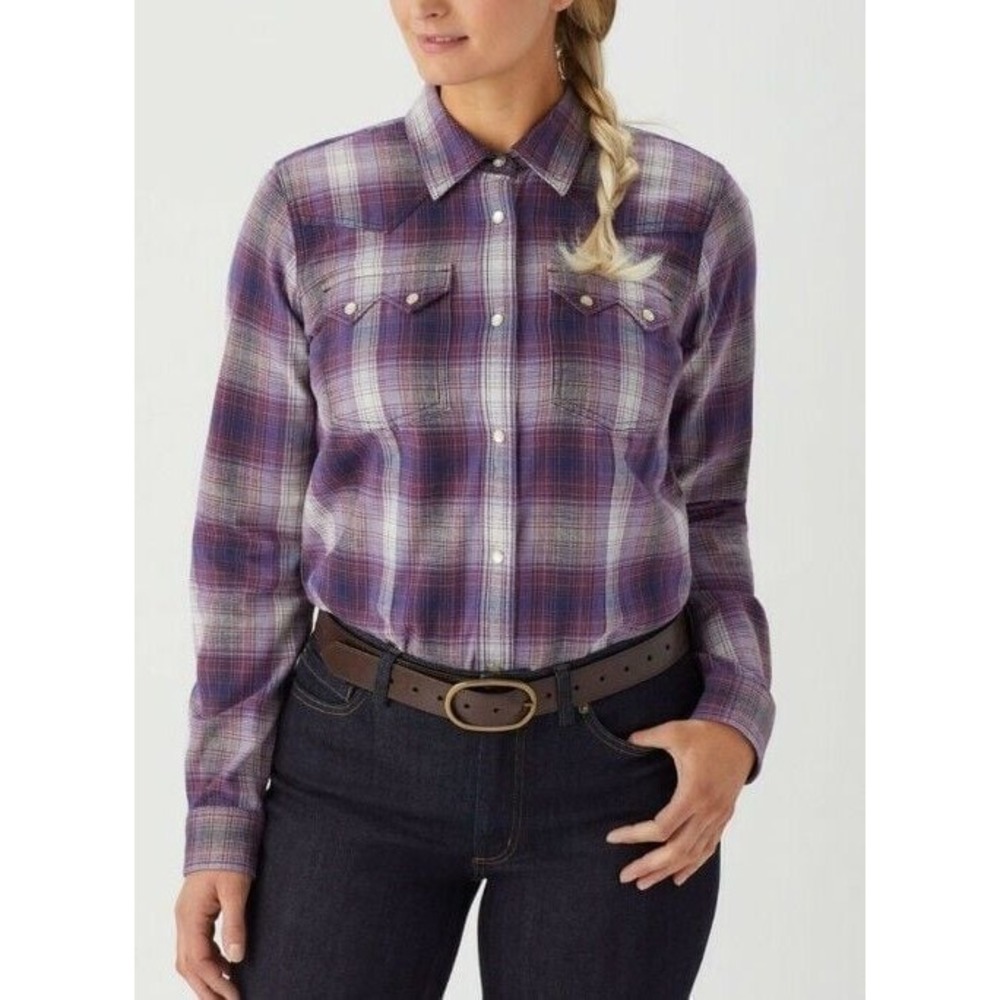 Women's Duluth Pearl Snap Flannel Fence Mender Shirt Size Small Purple Plaid